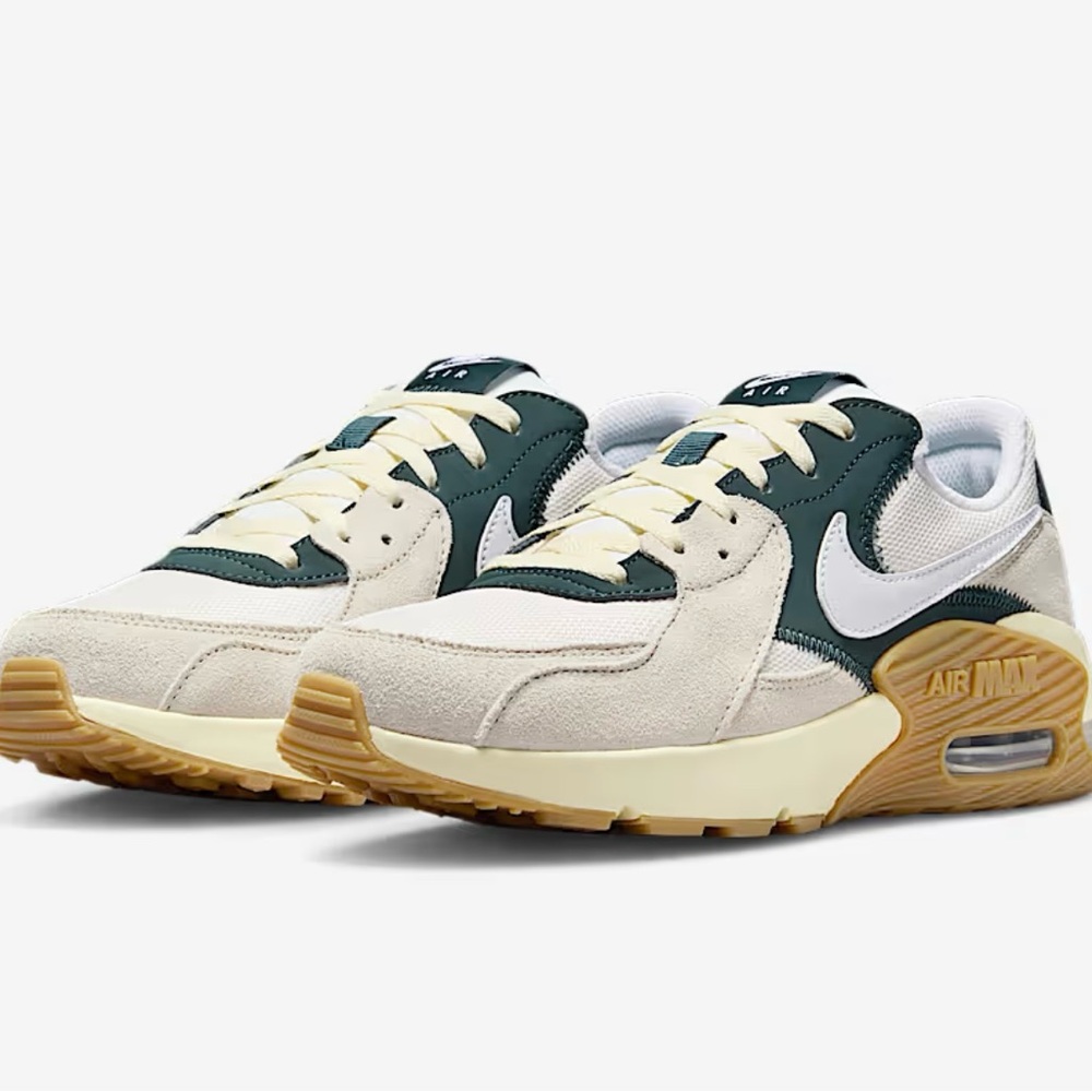 Nike Air Max Excee Womens Sneakers